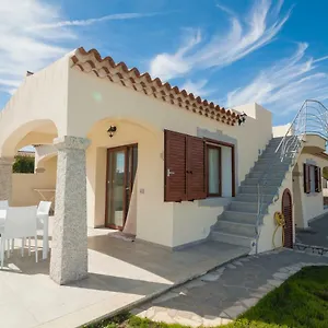https://santanna-apartments.in-sardinia.net