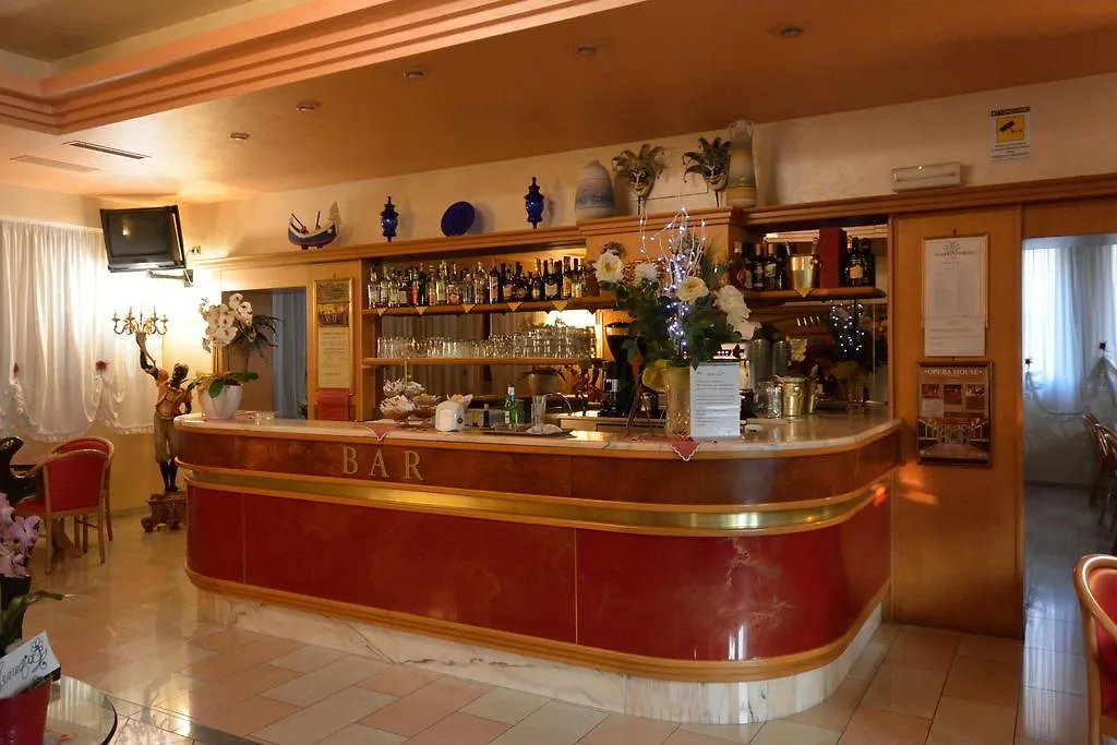 ***  Hotel Belle Arti Venedig Italien